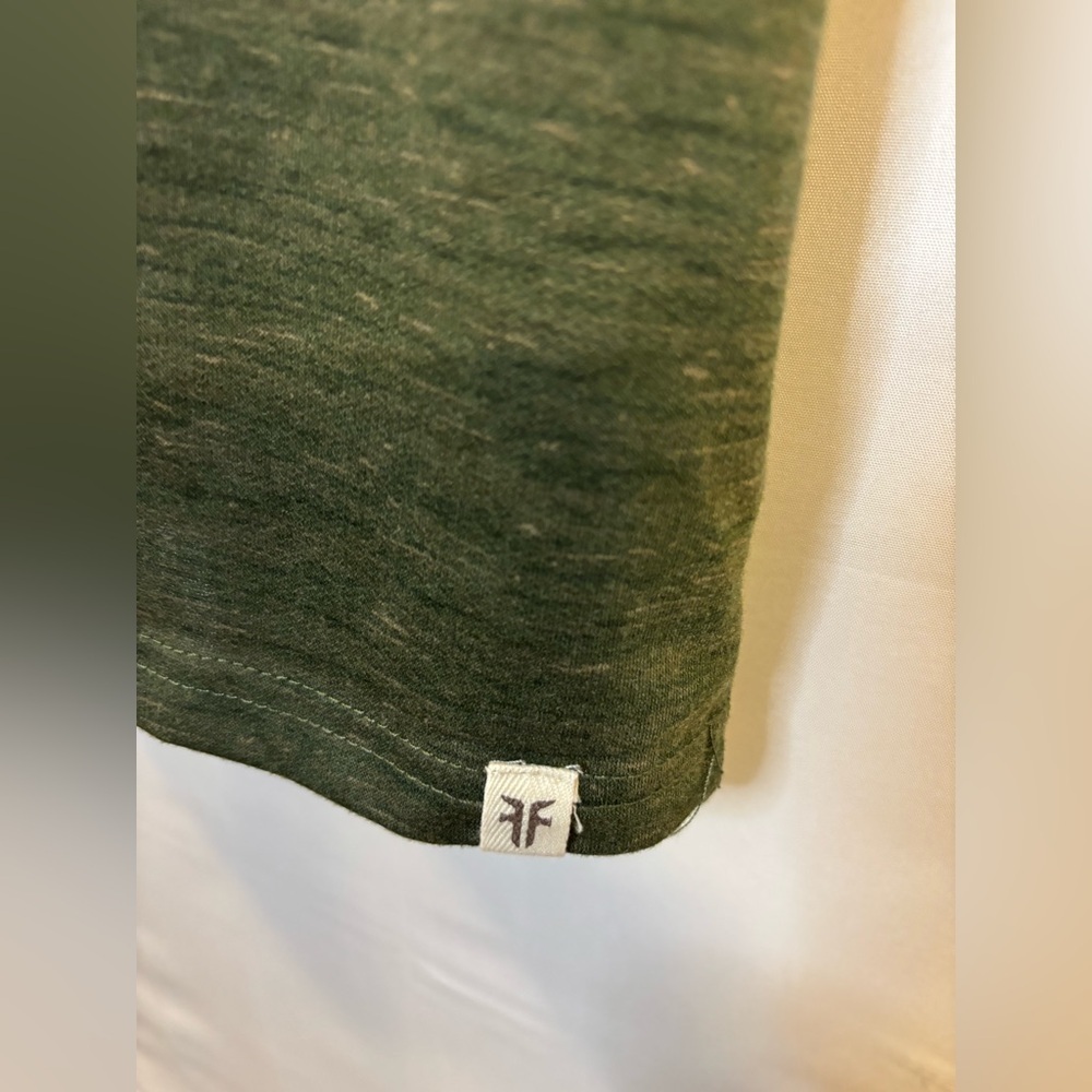 FRYE Unisex Pajama Top - Dried Herbs Green - Size Small - Picture 2 of 5